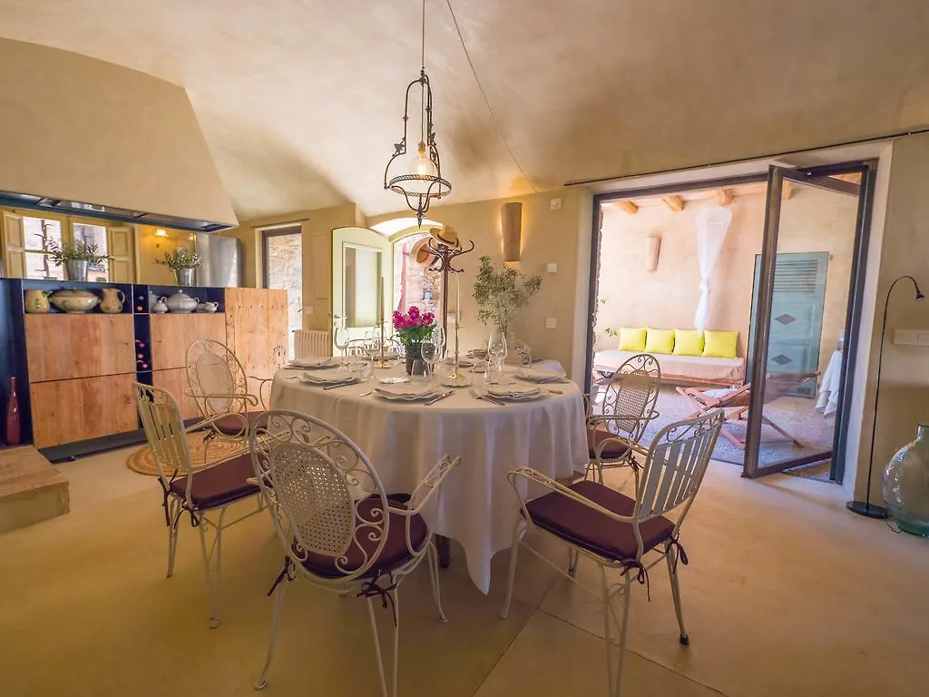 El Salt De La Reina Villa Palau Saverdera Tatil Evi