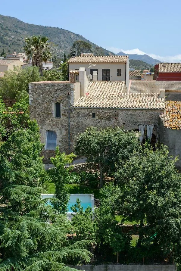 El Salt De La Reina Villa Palau Saverdera 0*,  İspanya